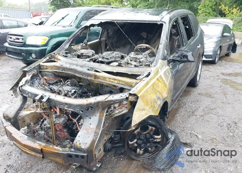 2011 Chevrolet Traverse Ls from USA, damaged, VIN 1GNKRFED6BJ154892